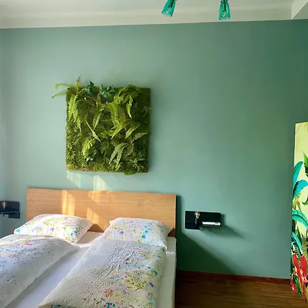 Sleep & Go -meran Easy Staying Hostel